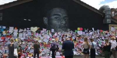 Manchester students help to preserve Marcus Rashford mural tributes