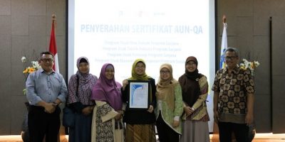 Universitas Islam Indonesia (Indonesia) Four UII Study Program Received AUN-QA Accreditation Certificate