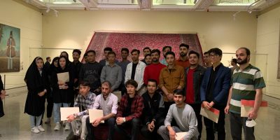 Sharif University of Technology (Iran) International Students from Several Iranian Universities Visit the Malek National Museum and Library