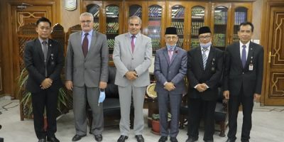 Egypt (Al-Azhar University) Prof. Dr. Mohamed Al-Mahrasawy commends Indonesian students at Al-Azhar University Faculties