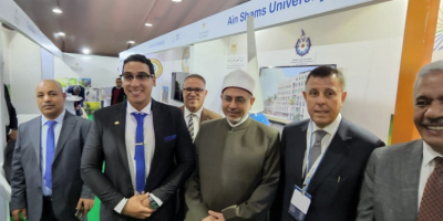 Egypt (Ain Shams University) IN PICTURES, THE MINISTER OF HIGHER EDUCATION AND SCIENTIFIC RESEARCH INSPECTS THE AIN SHAMS UNIVERSITY EXHIBITION IN THE GREEN CREATIVITY PAVILION WITHIN THE ACTIVITIES OF THE CONFERENCE OF THE PARTIES (COP27 CLIMATE SUMMIT)
