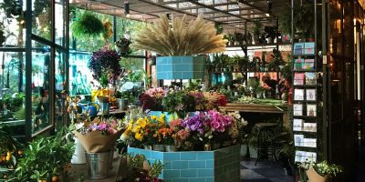 UK (SOAS University of London) A small and fresh environment-friendly flower shop